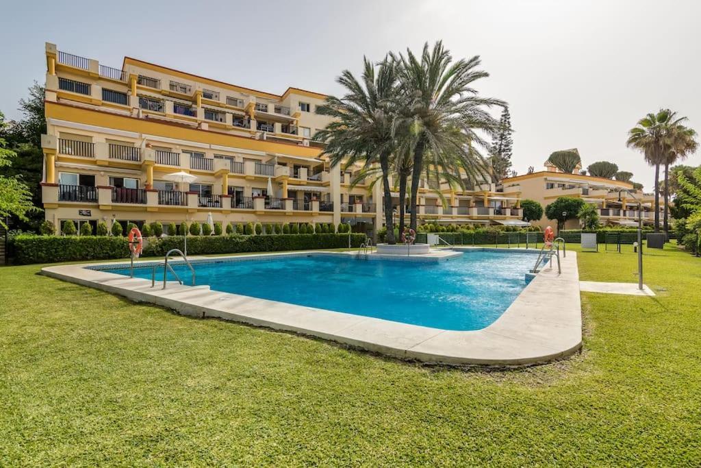 Oleholidays 535 Romana Playa Con Vistas Al Mar Marbella Luaran gambar