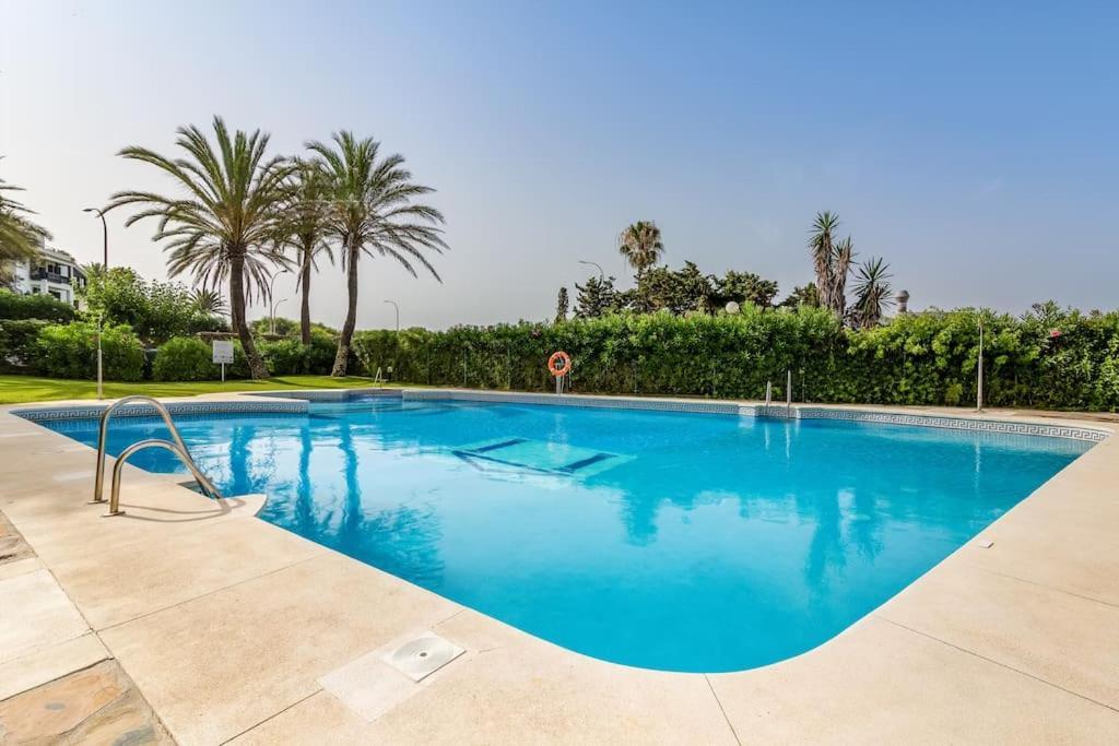Oleholidays 535 Romana Playa Con Vistas Al Mar Marbella Luaran gambar