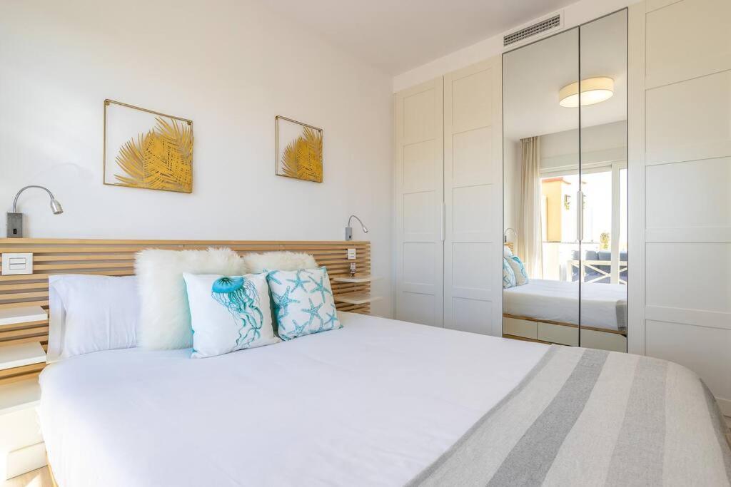 Oleholidays 535 Romana Playa Con Vistas Al Mar Marbella Luaran gambar